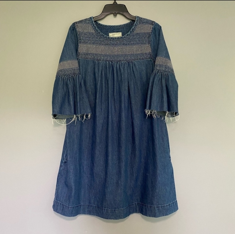 ABIGAIL EMBROIDERED DRESS